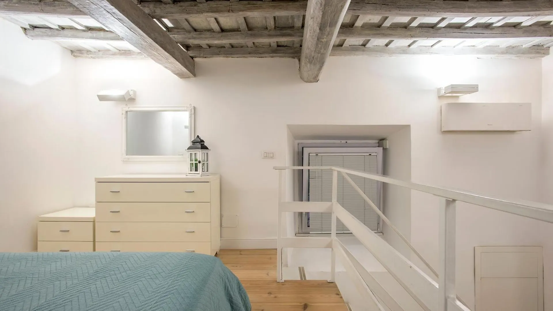 Holidays Teatro Pace Apartment Rome