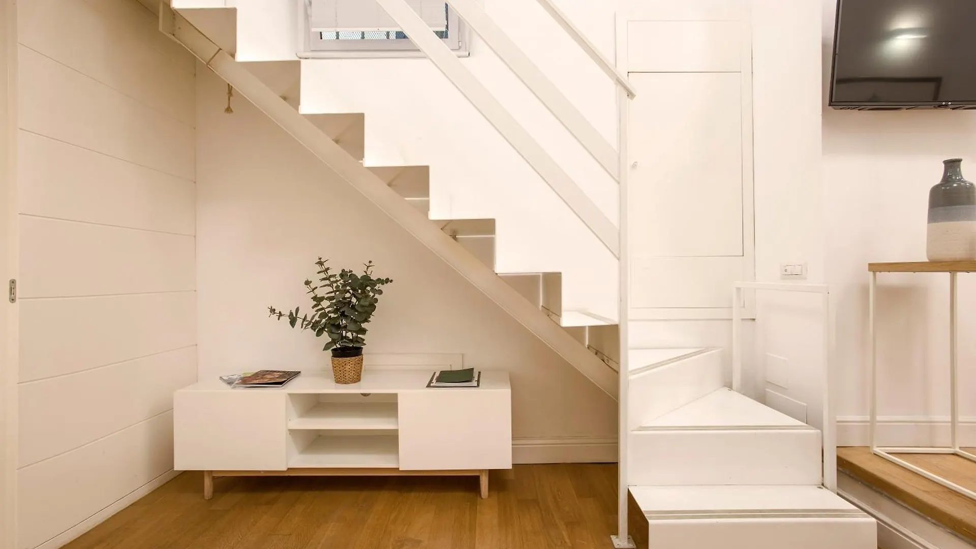 Holidays Teatro Pace Apartment Rome