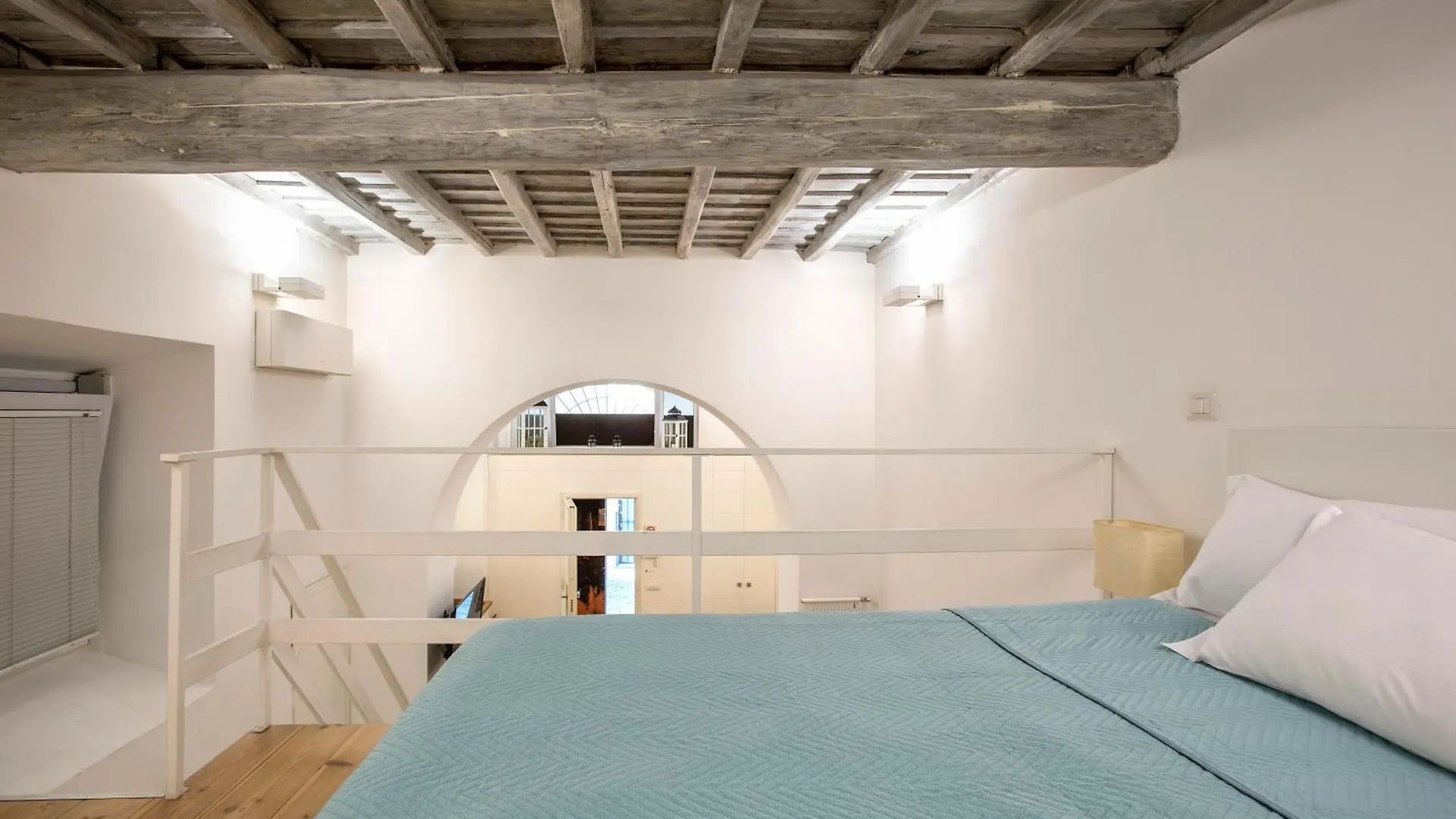 Holidays Teatro Pace Apartment Rome Italy