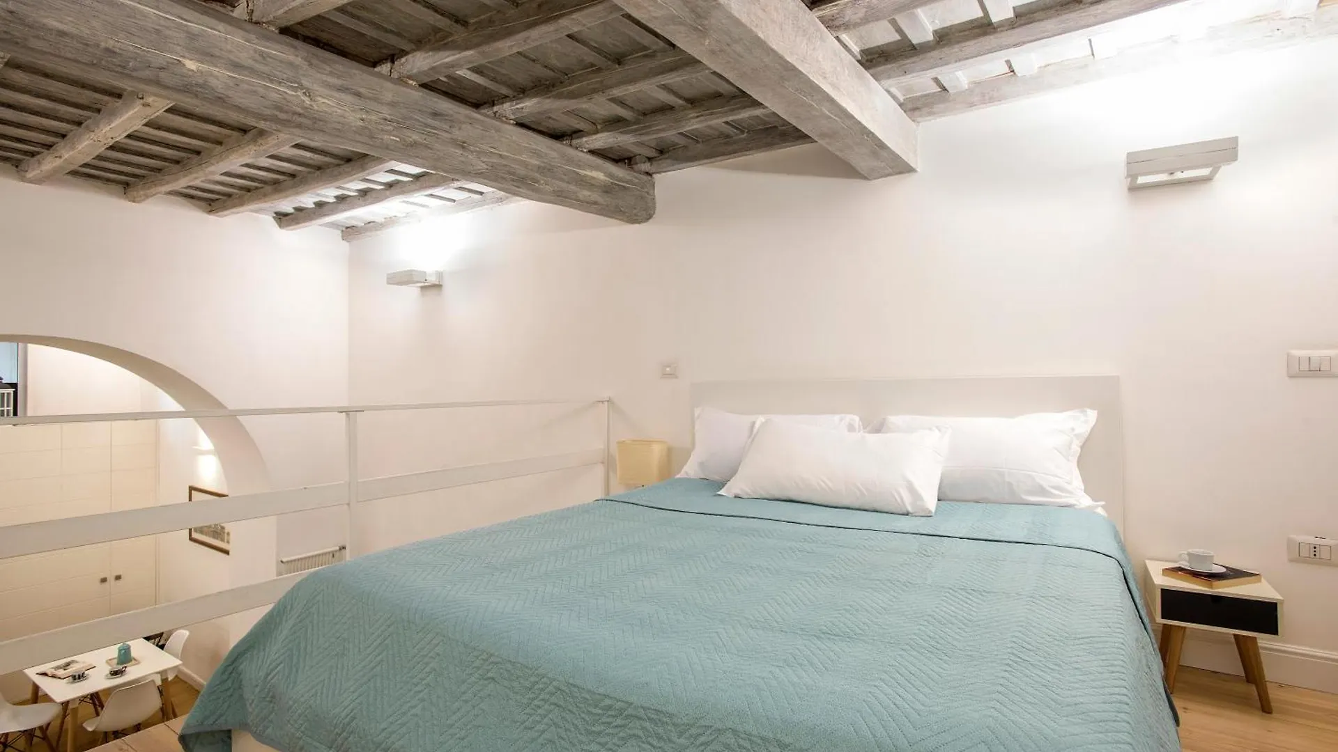 Holidays Teatro Pace Apartment Rome
